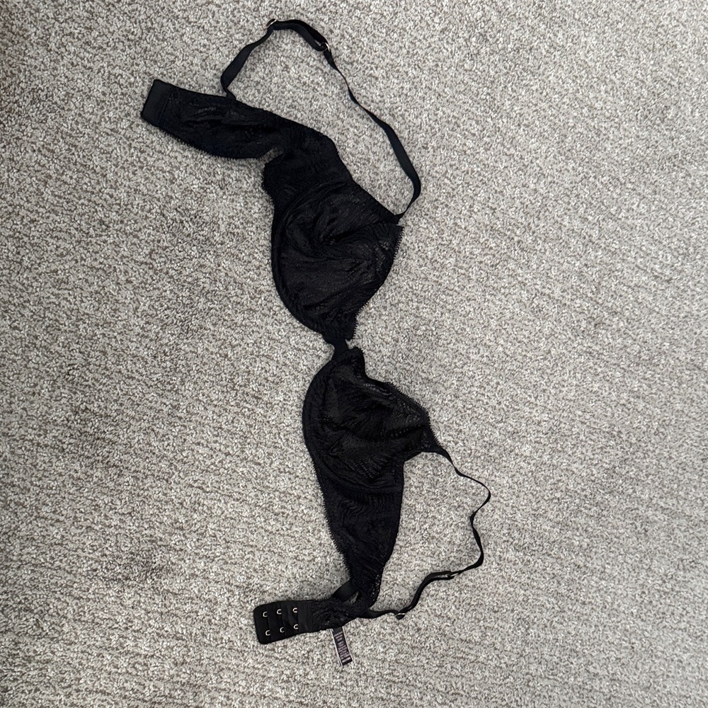Victoria’s Secret unlined Demi Black Lace Bra